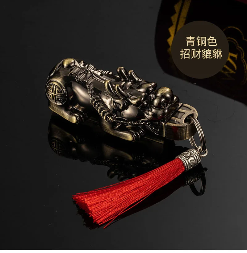 

Creative Personality Brave Modelling Ten Thousand Times Match Kerosene Lighter Key Chain Pendant Gift Ornaments