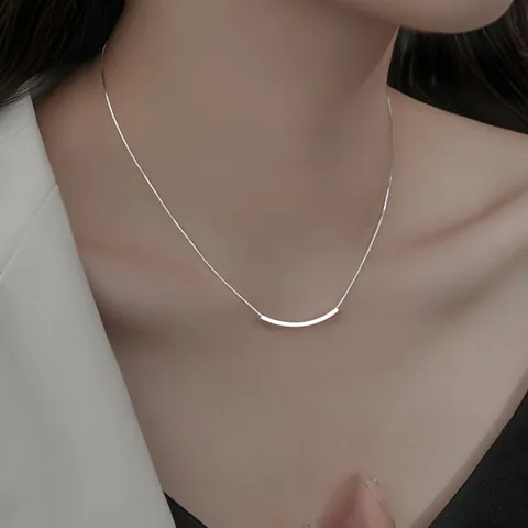 Серебряная цепочка-коробка с улыбкой