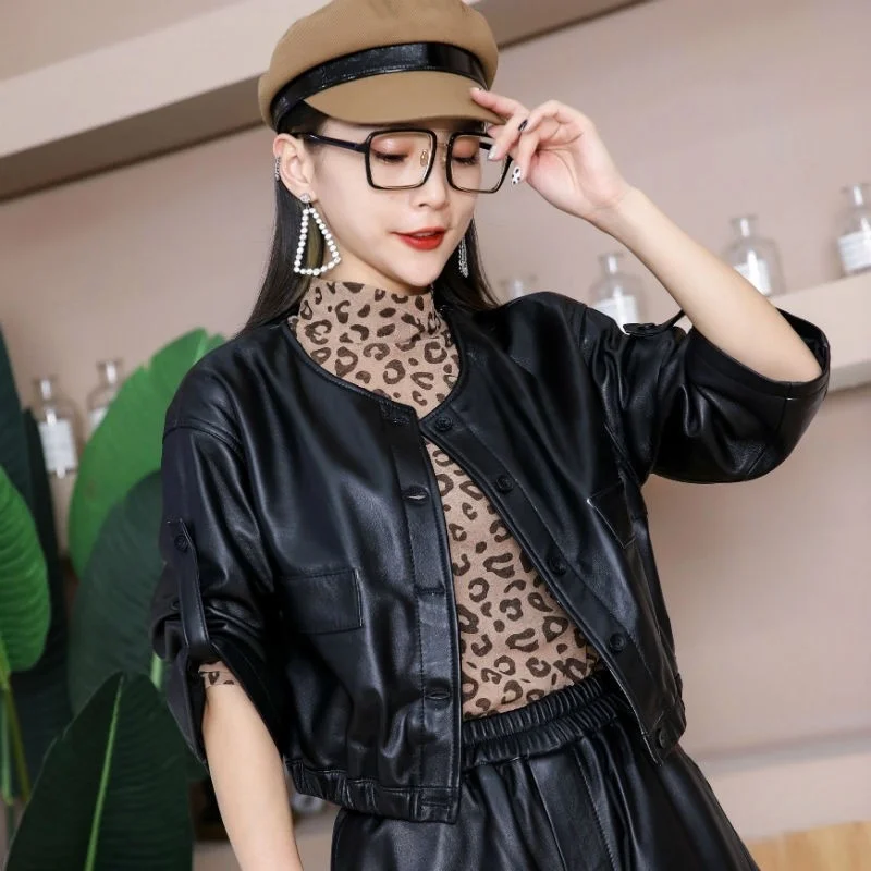 

Short Korean women's jacket, short coat tight with round, elegant and office collar, spring 2022 New