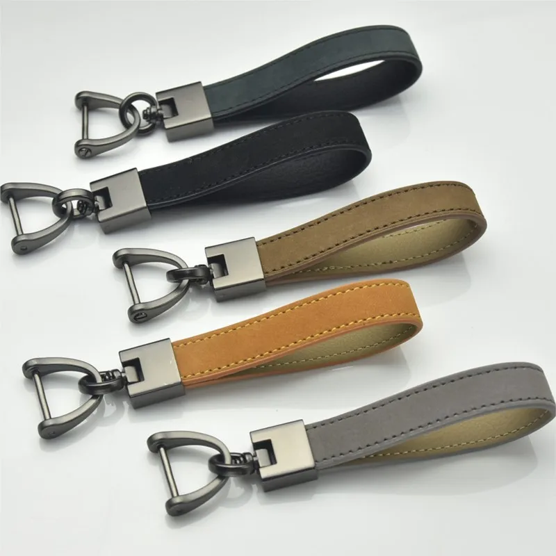 

Premium Luxury Accessories Leather Keychain Black Buckle Car Keychain Holder Men Women Jewelry Gifts