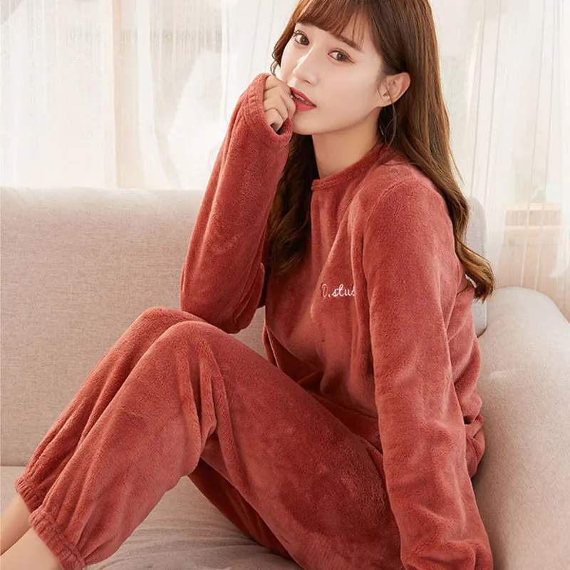 Warm Women's Suits Winter Thickened Coral Fleece Home Clothes Students Loose Lazy People Bundle Feet Casual Pajamas Pajamas