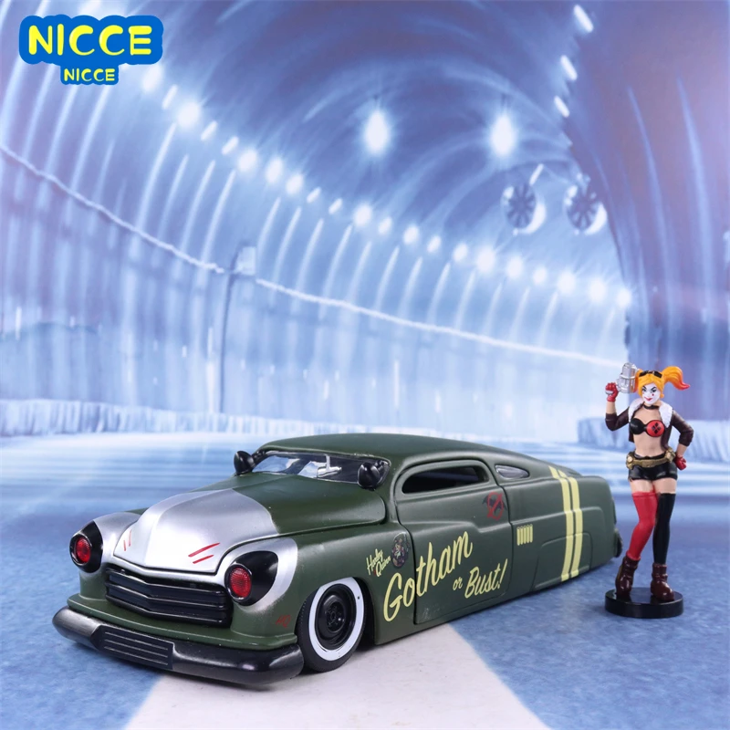 Nicce 1:24 Scale Alloy Metal Vehicle Clown 1951 Joker Girl Mercury Classic Car Model Die-cast Toys Gifts Static Display Z22