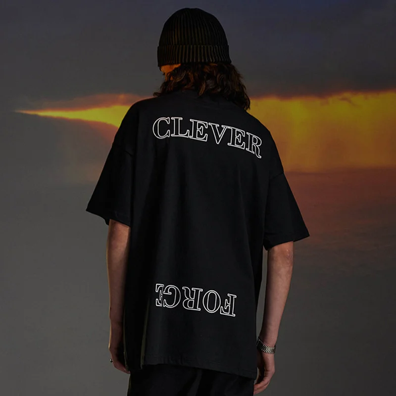 

National Fashion New Street T-shirt Twist Qiankun Letter Printed Loose Top T Shirt Men Graphic T Shirts Harajuku