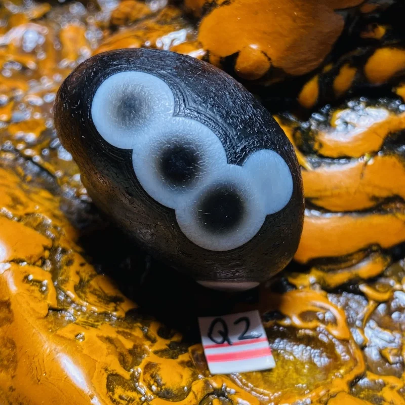 

Полированный агат Гоби