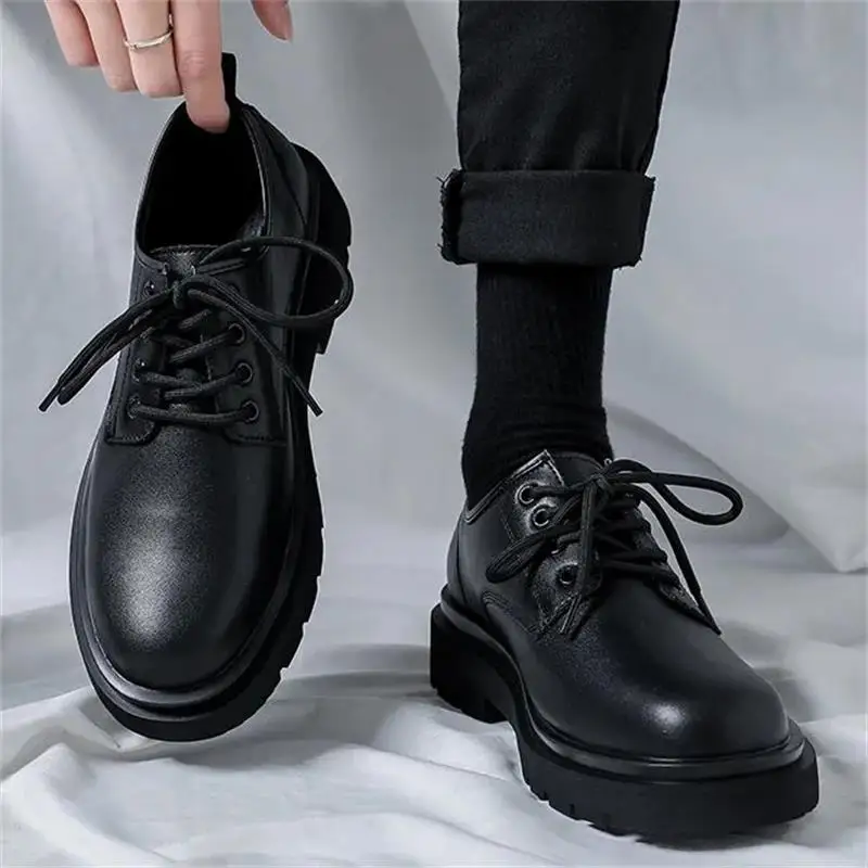 

Men's Casual Leather Shoes Spring And Autumn New Fashion Versatile Men's Shoes Thick Bottom Inner Heightening Young Men's Shoes