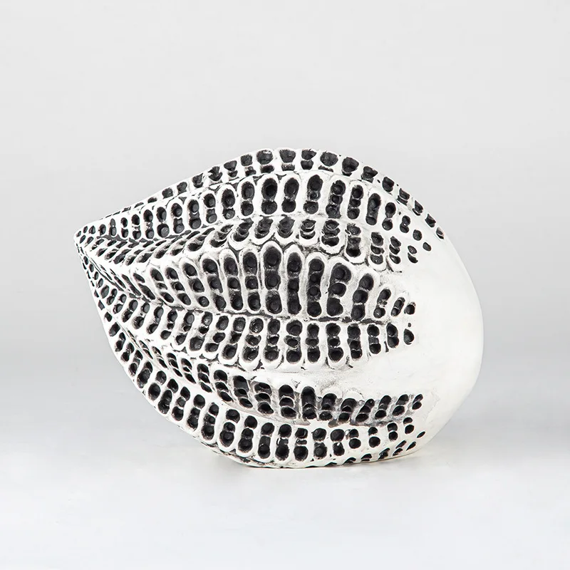 

Abstract Resin Pendant Seeds Concave-convex Dot Pine Cones Wave-point Abstract Pendant Decorative Figurines Home Accessories