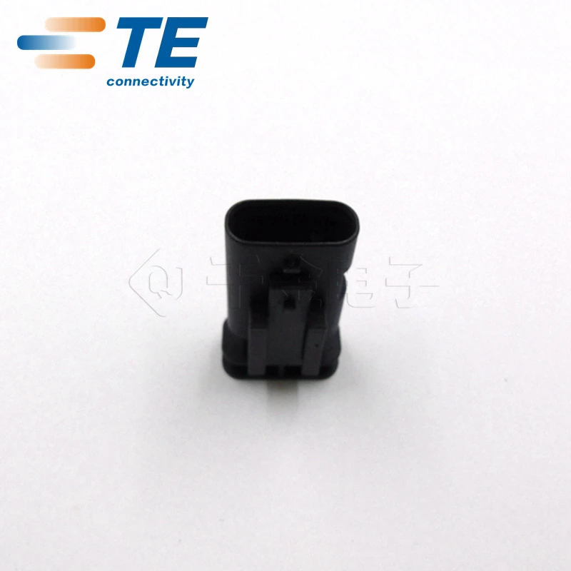 

10 комплектов TE 1- 1670918 -1 4P оригинал 4H 0973704 1- 1564559 -1