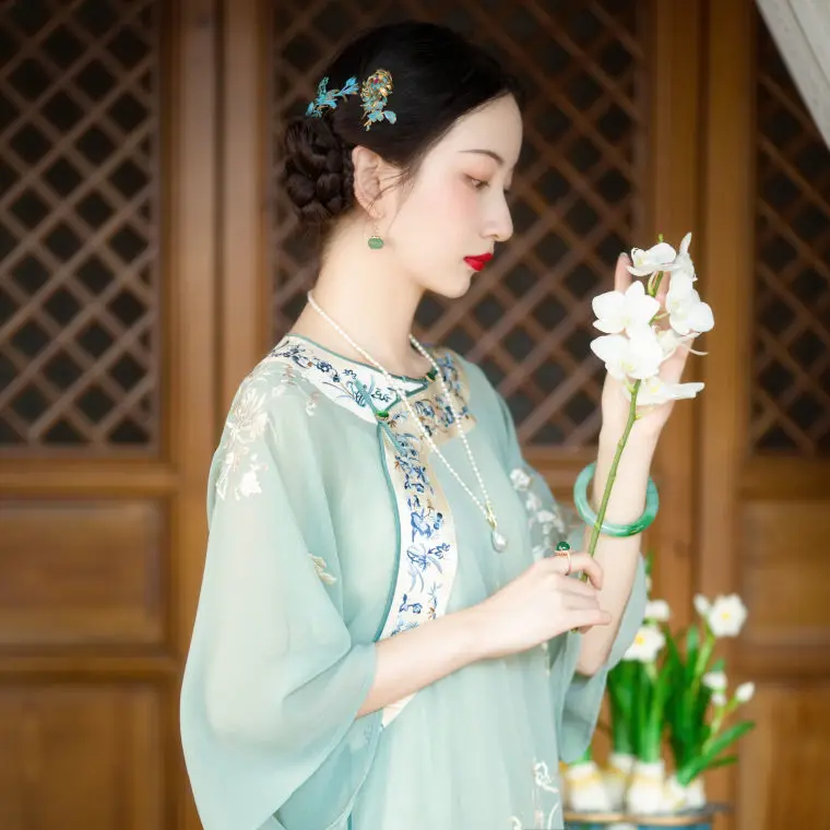 

Elegant Chiffon Flower Embroidered Fairy Long Dress Women Qing Dynasty Vintage Oriental Cheongsam Chinese Evening Dresses Qipao