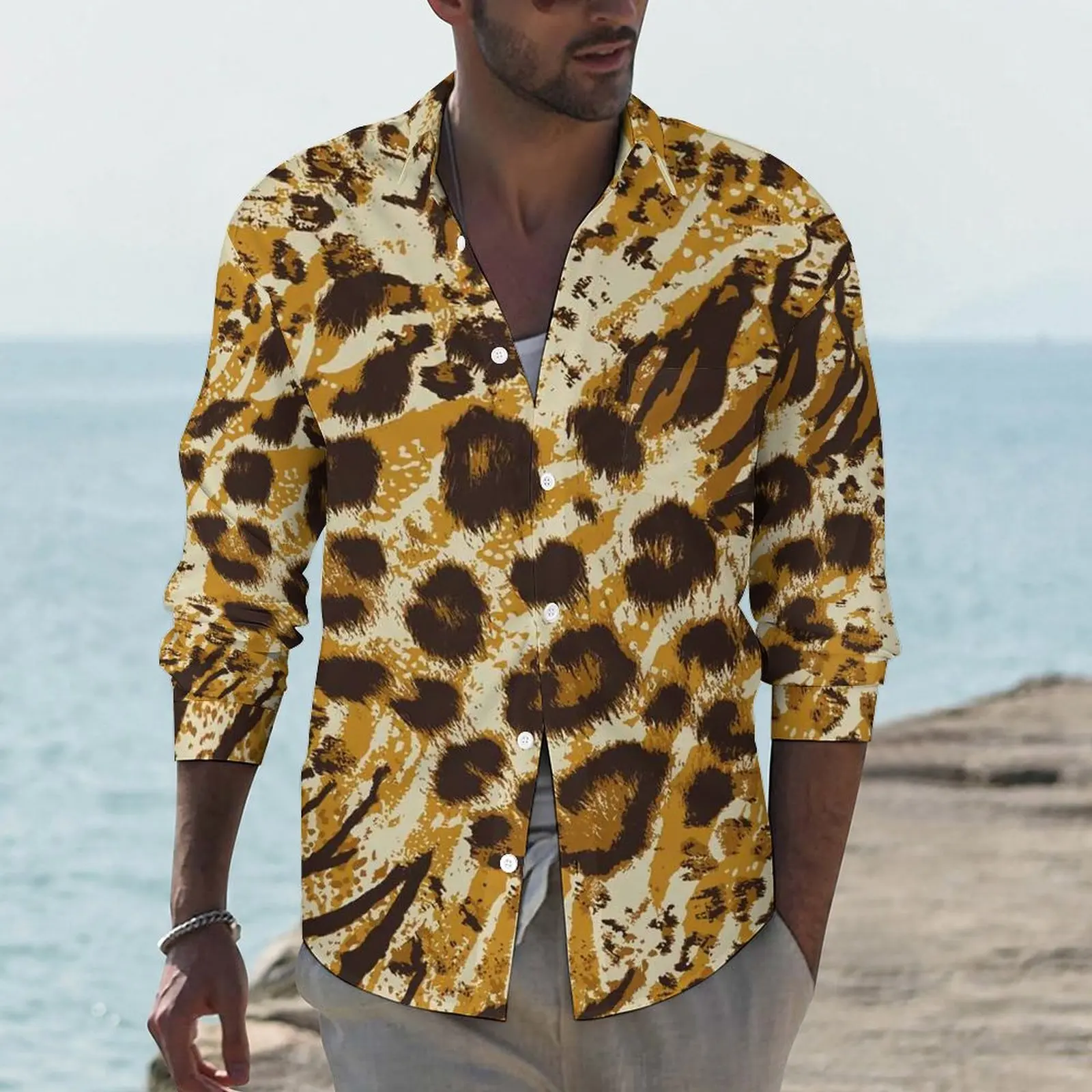 

Рубашка свободная с длинным рукавом, с леопардовым принтом