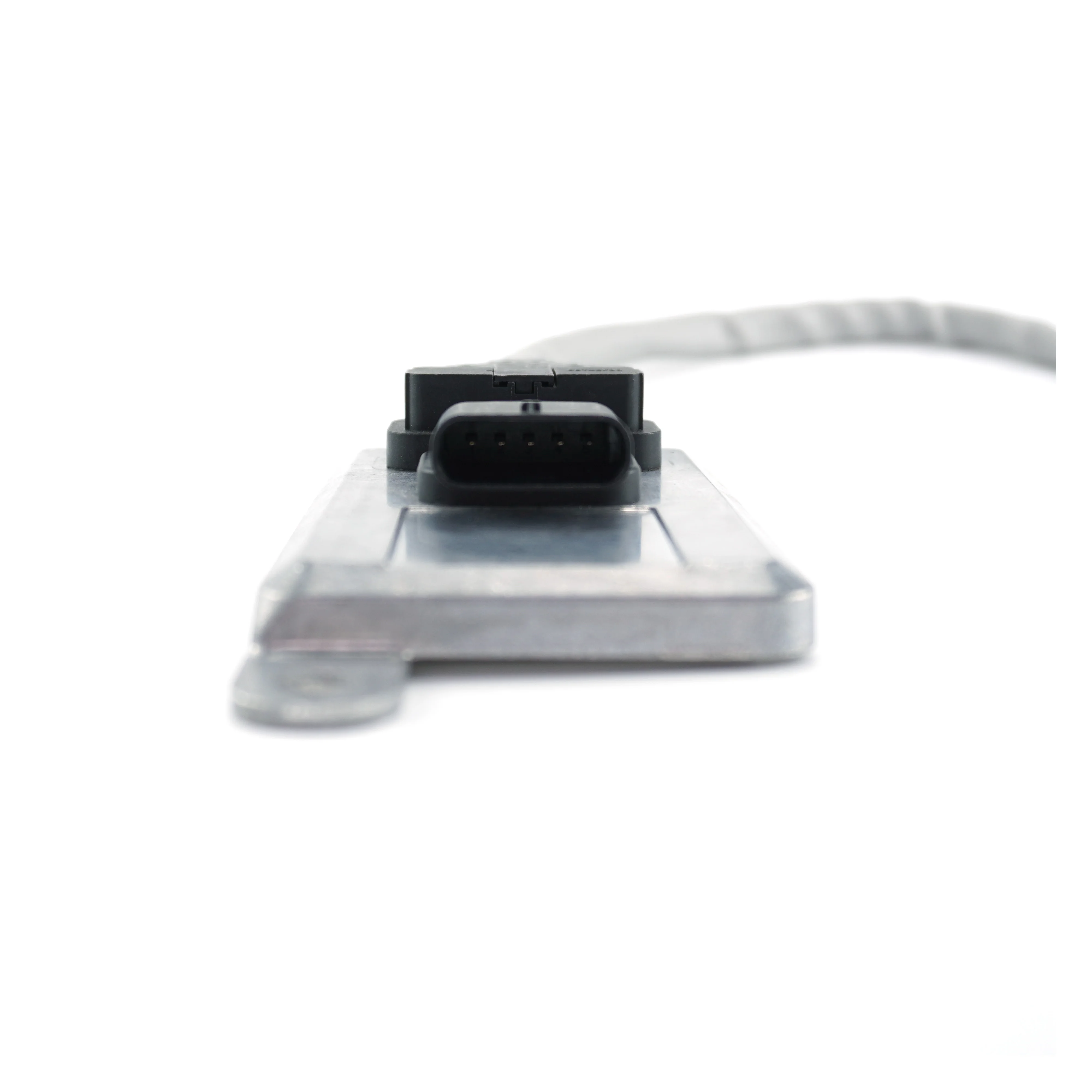 5WK97206A 5WK97206 8983023940 Оригинальный новый датчик оксида азота NOx 24 В для деталей