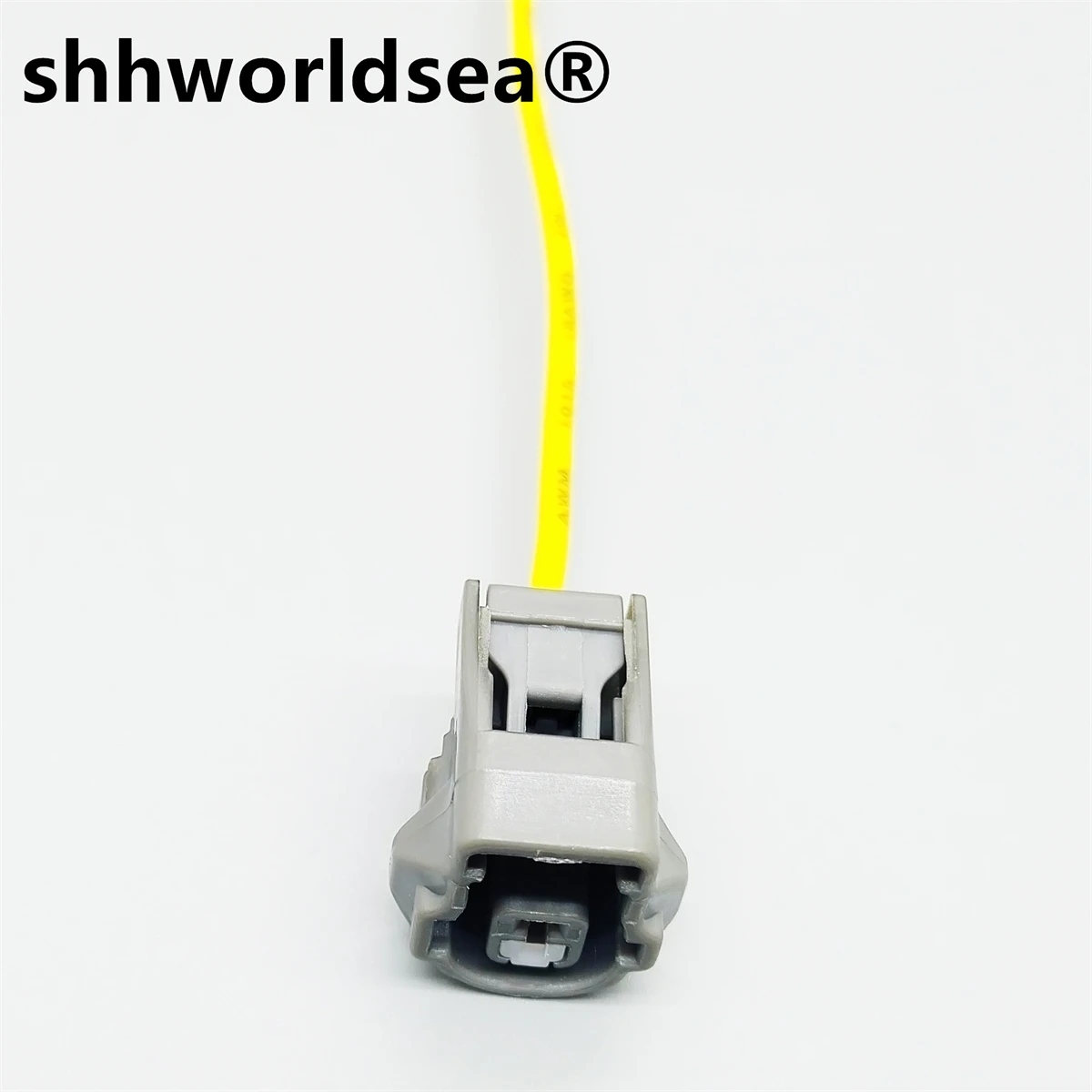 

shhworldsea 1 Pin 2.2mm Automotive Connector 2JZ Knock Sensor Car Plugs Auto Wire Plug For Toyota 90980-11166 7283-1015-10