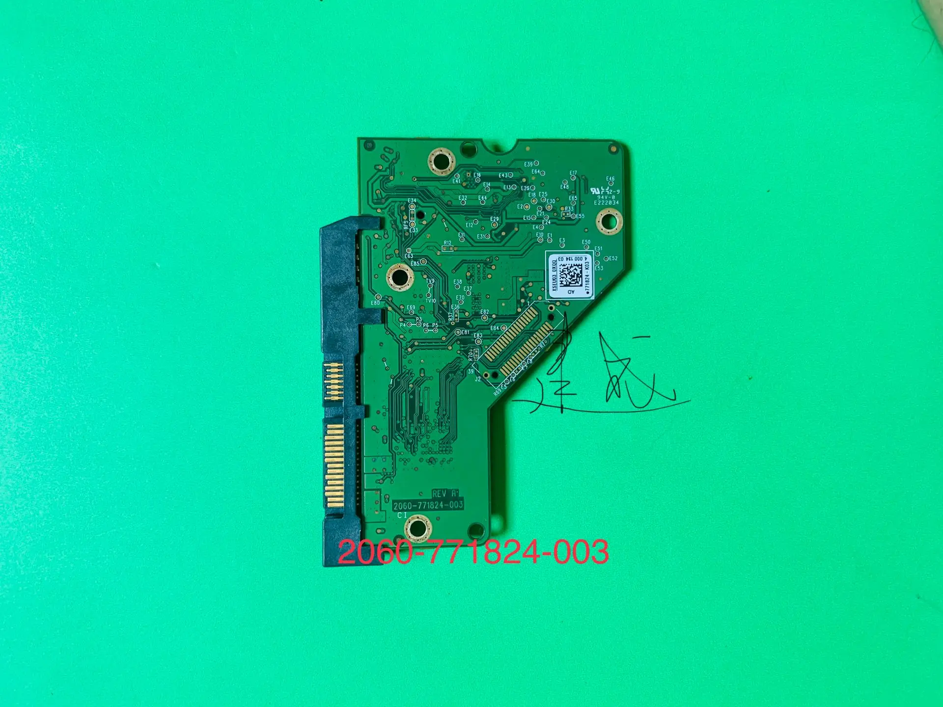 HDD PCB logic board 2060-771824-003 REV A , 2060-771824-003 REV P1 . 2060 771824 003 / 771824-K03 , 771824-L03