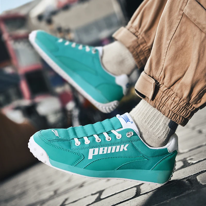 Retro Men Running Shoes Breathable Designer Sports Shoes Men Sneakers Trainer Comfortable Walking Jogging Men's Running Sneakers