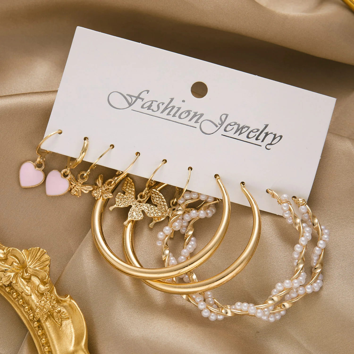

Fashion Korean Love Women Irregular Earrings For Women Big Earring Gothic Accessories For Girls Bohemian Party Senior Jewelry