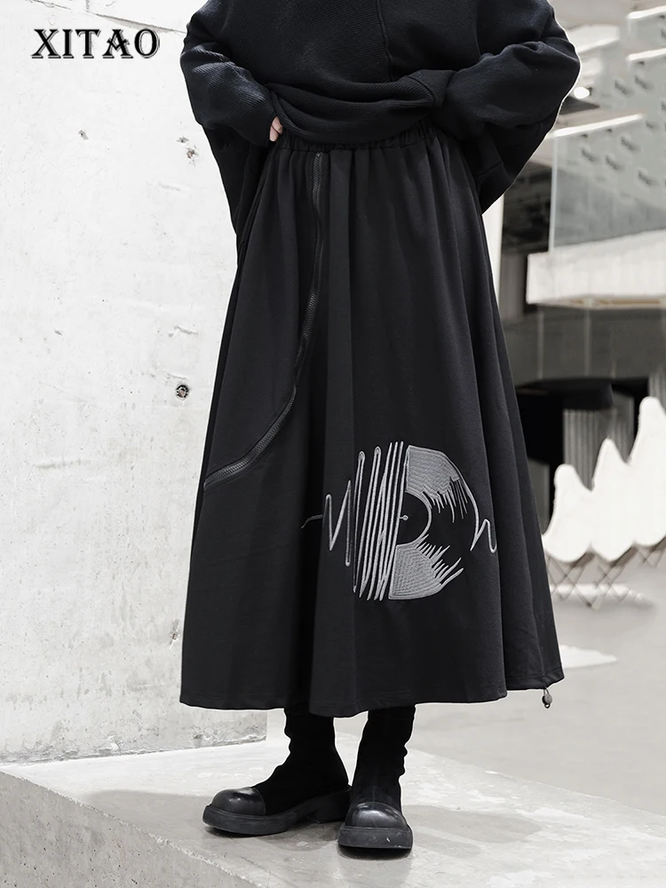 XITAO Black Casual Skirt Loose Simplicity Fashion Embroidery Irregular Zipper Splicing Women 2022 Winter All-match New SMH1321