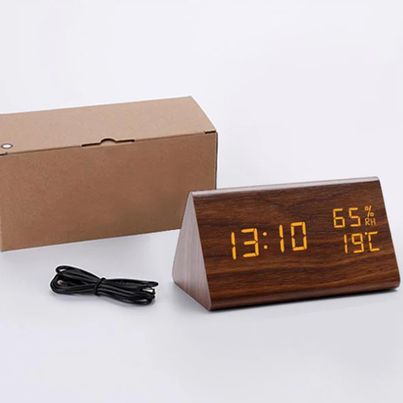 Треугольные цифровые часы с будильником для влажности и температуры