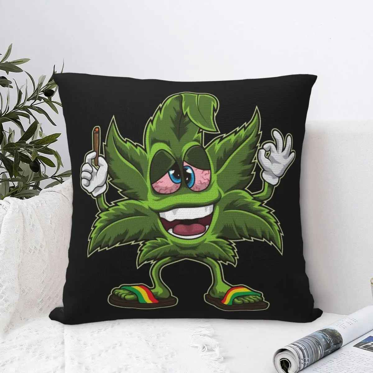 

Квадратная наволочка с рисунком в виде листьев конопли