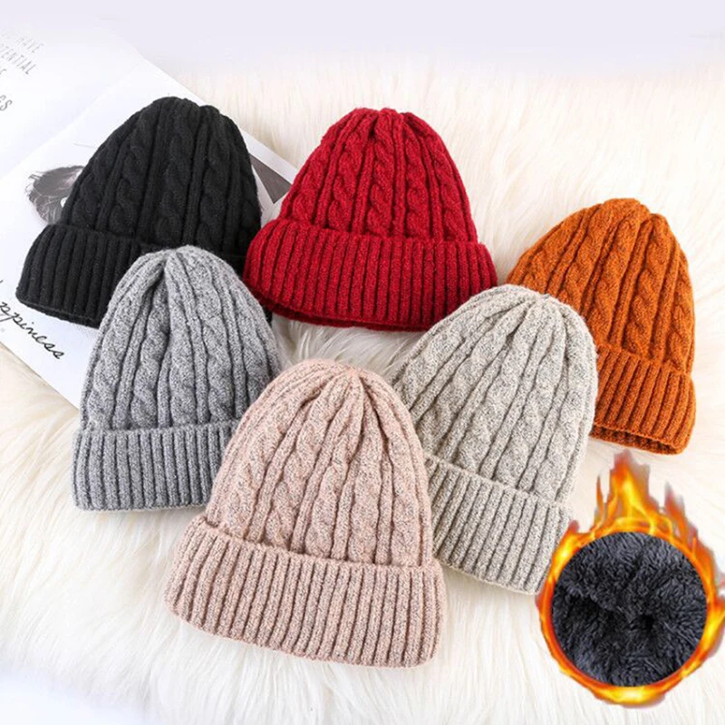 

2022 Winter hat for Unisex twist fleece mohair pointy woolen hat warm thick Korean pullover knitted hat Warmer Bonnet Casual Cap