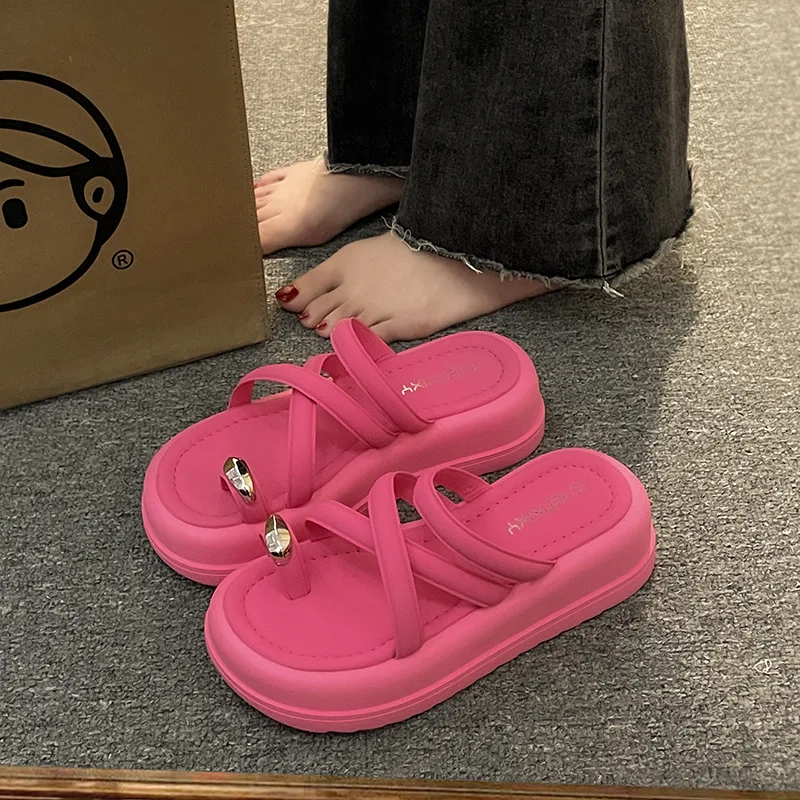 

Женские шлепанцы на мягкой резиновой подошве, пляжные шлепанцы на платформе, Новые Гавайские сандалии, лето 2023