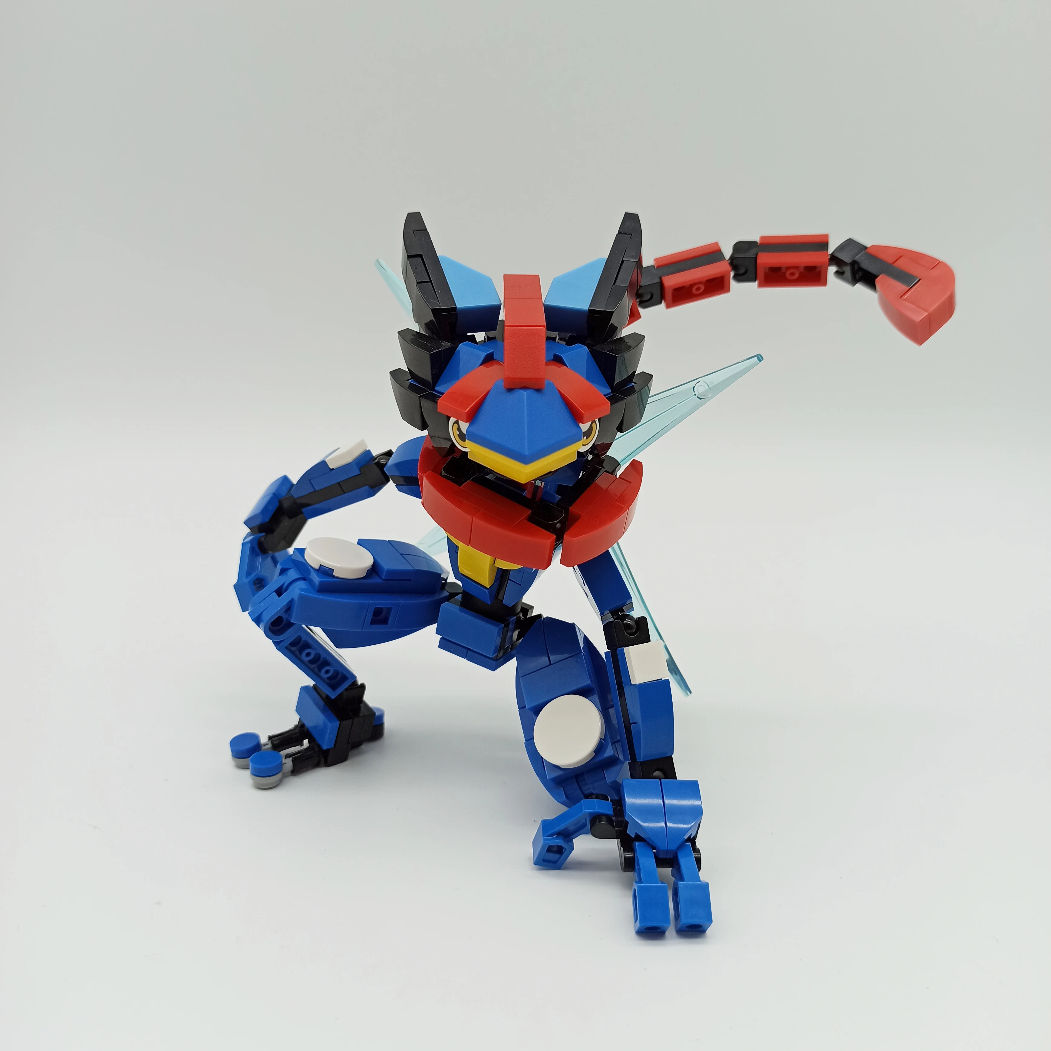 Фото Строительные блоки Pokemon Greninja, мини-фигурки, игрушки №2