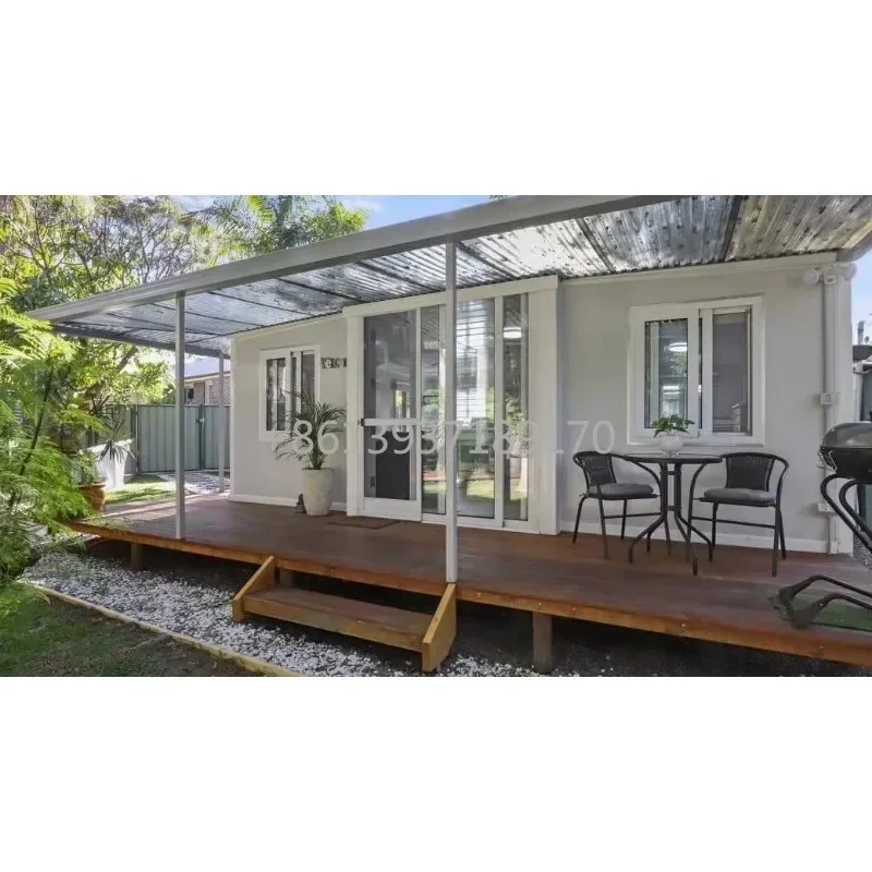 Хорошее количество расширяемых контейнеров в современном стиле сборный