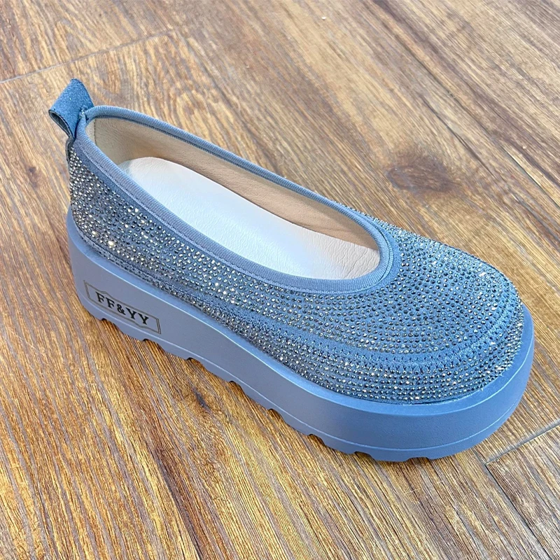 Женские лоферы на плоской подошве сандалии с кристаллами кроссовки платформе