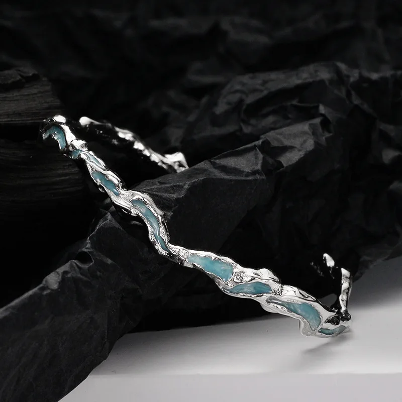 

Mint Blue Cold Wind Texture S925 Sterling Silver Bracelet Ice Lake Series Drop Glue Hand Decoration Women'S Advanced Sense