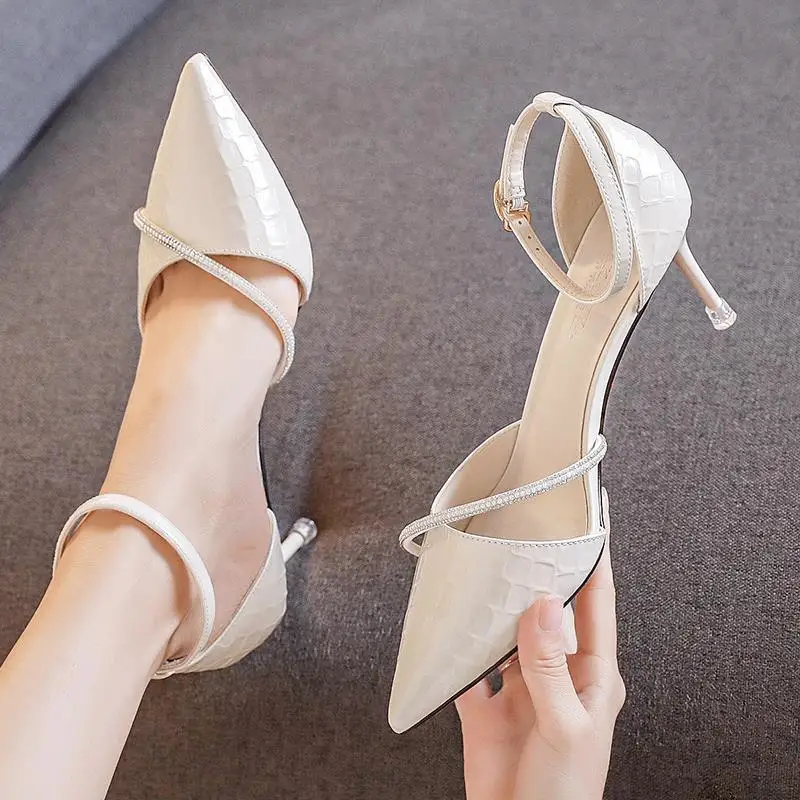 

Autumn New Fashion Woman Pumps Elegant Belt Buckle Sexy Pointed Toe Thin High Heels Ladies Dress Shoes Sandals Silver