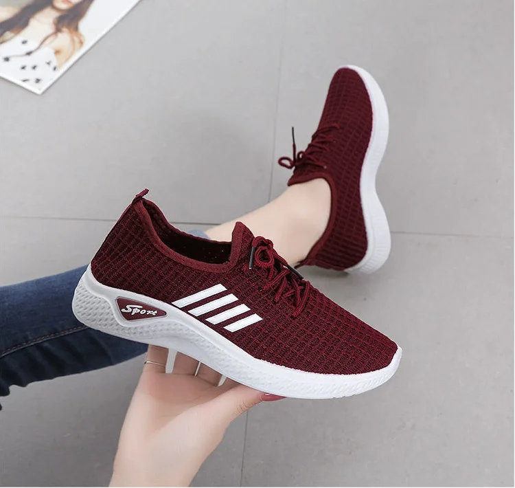 

men's breathable shoes