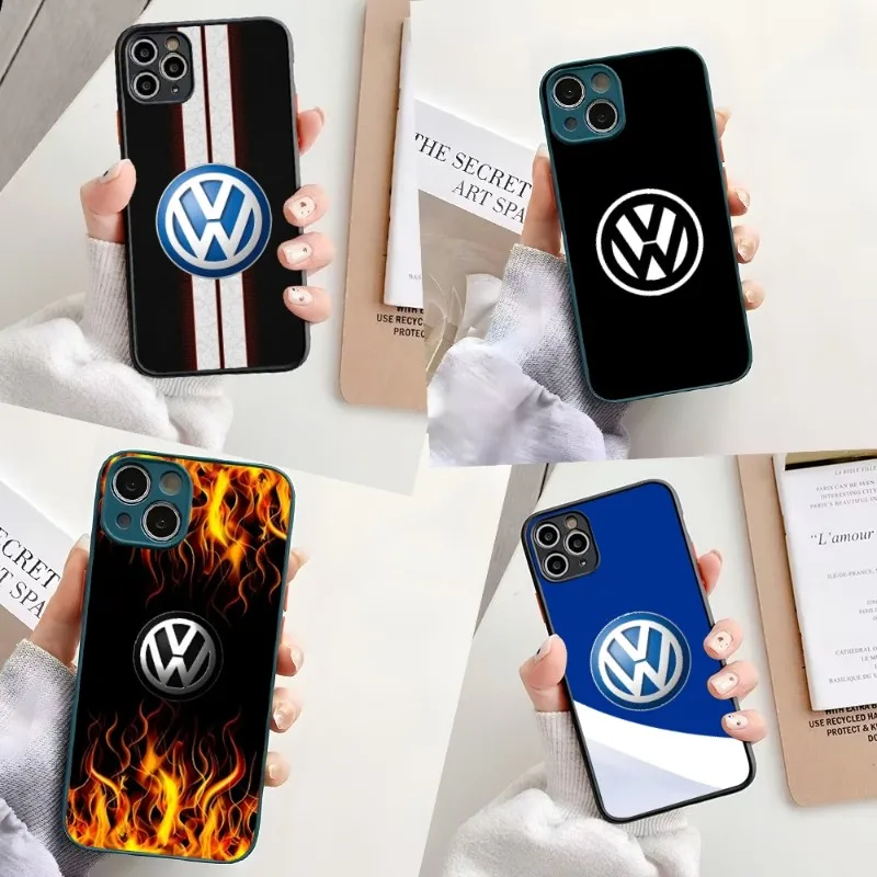 

Volkswagen Car LOGO Phone Case Black And Dark Green For Iphone 14 Pro Max 13 Mini 1112 Is2022and2023 Plus Telefoon Cover