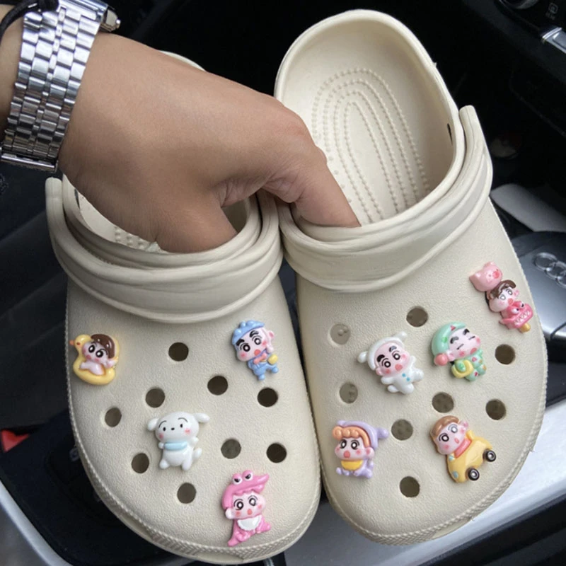 MINISO Sanrio комплект подвесок для обуви женщин Kuromi Cinamonroll клубничный медведь