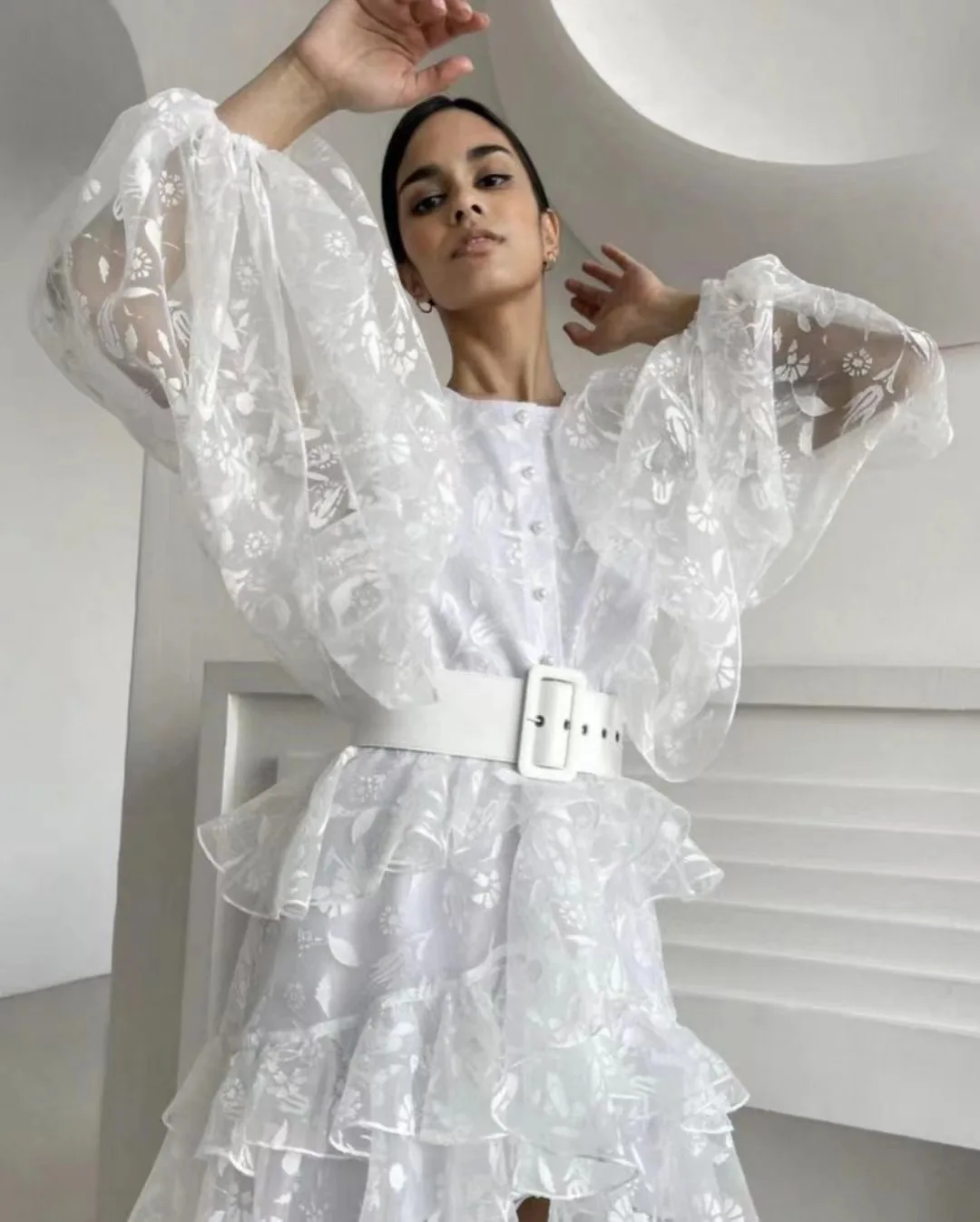 

2022 fashion high-end European and American palace style belt perspective jacquard lotus leaf swing dress