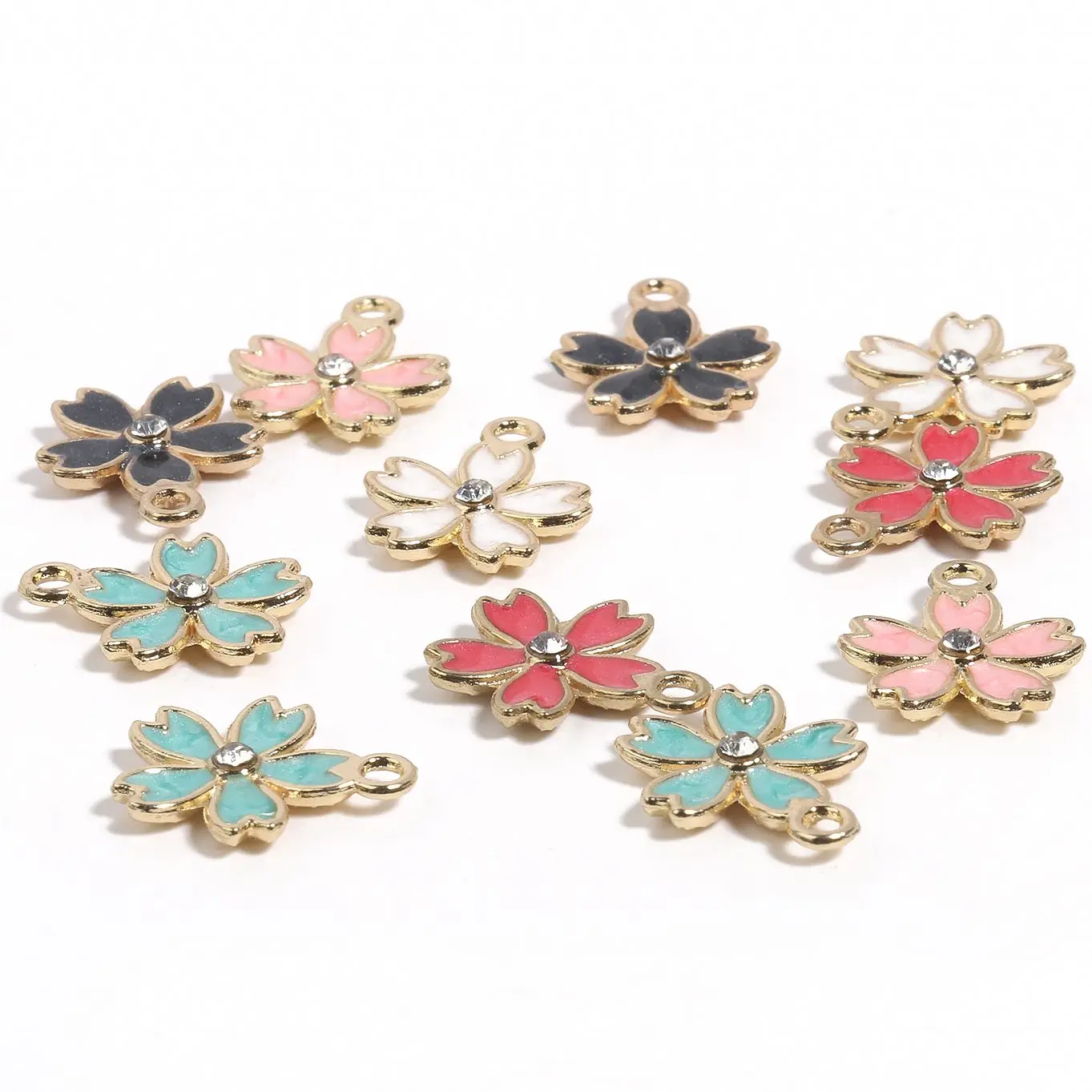 

10 шт., разноцветные эмалевые Подвески в виде цветка сакуры