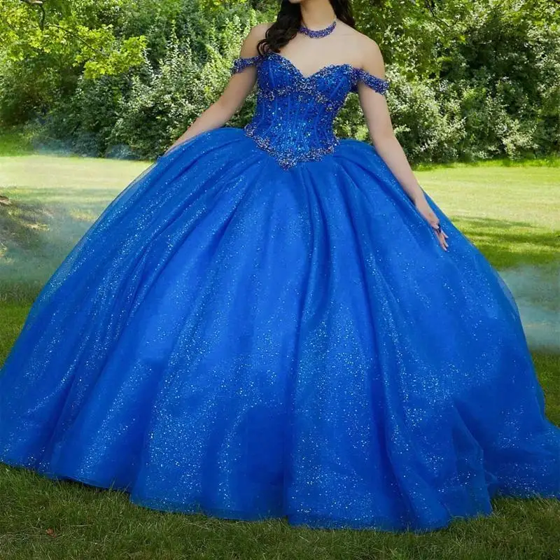 Блестящие королевские синие платья Quinceanera с открытыми плечами расшитые бисером и