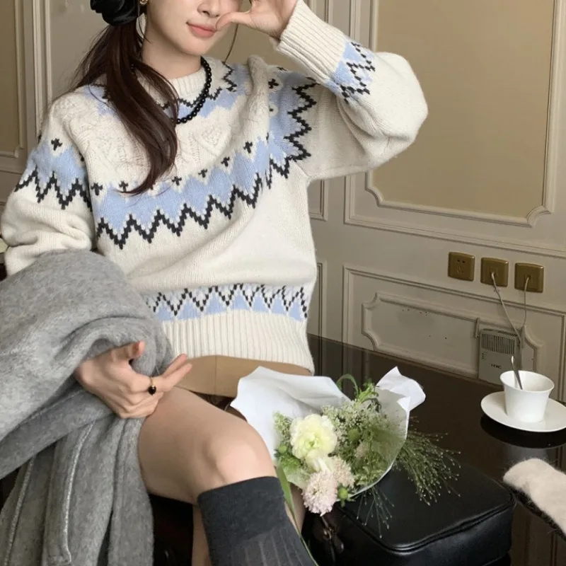 Женский жаккардовый свитер в стиле Харадзюку яркий мягкий контрастный с круглым