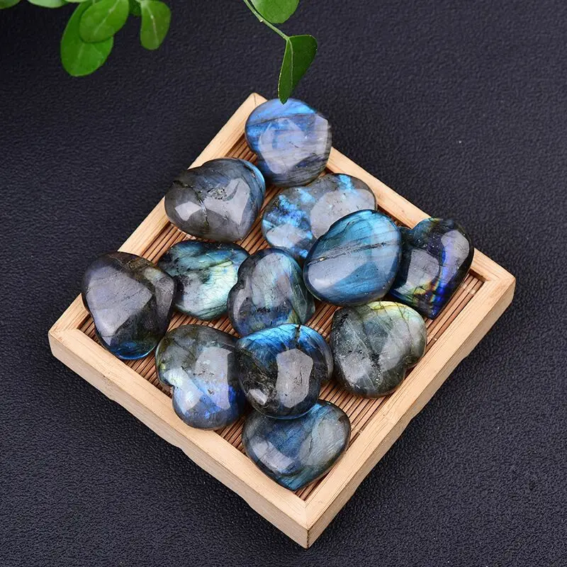 

Natural Heart Shape Labradorite Stone Crystal Quartz Mineral Moonstone Handicraft Fish Tank Home Decor Raw Gemstone Ornament