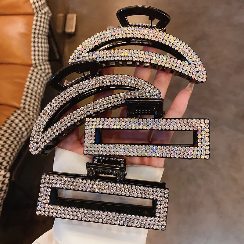 

The New Diamond Inlaid Hollow Square Hairpin Is Ins Style, Simple And Versatile, Fashionable Grip, Retro Temperament, Design