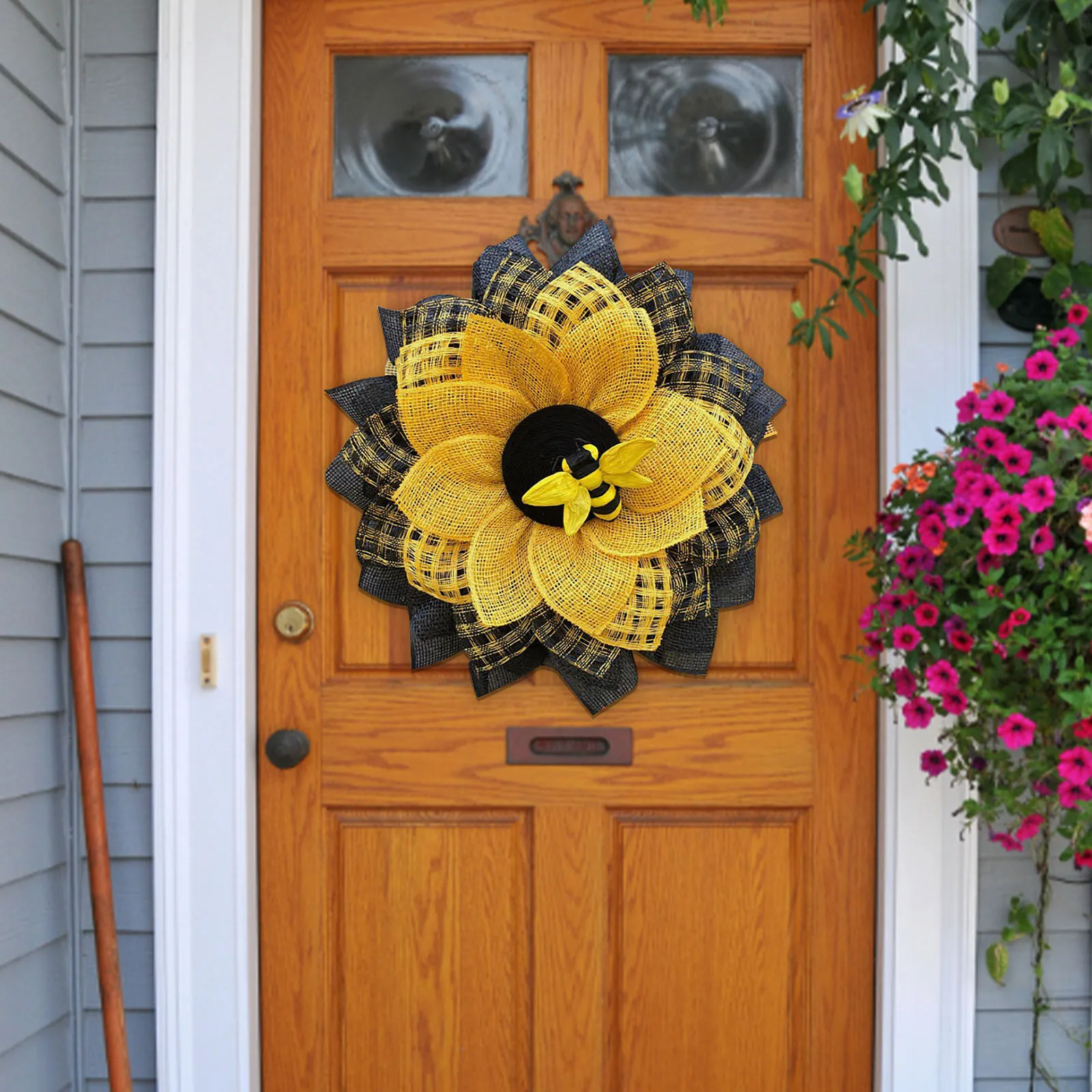 

2022 Artificial Sunflower Summer Wreath Decorative Fake Flower Wreath With Yellow Sunflower And Green Leaves For Front Door