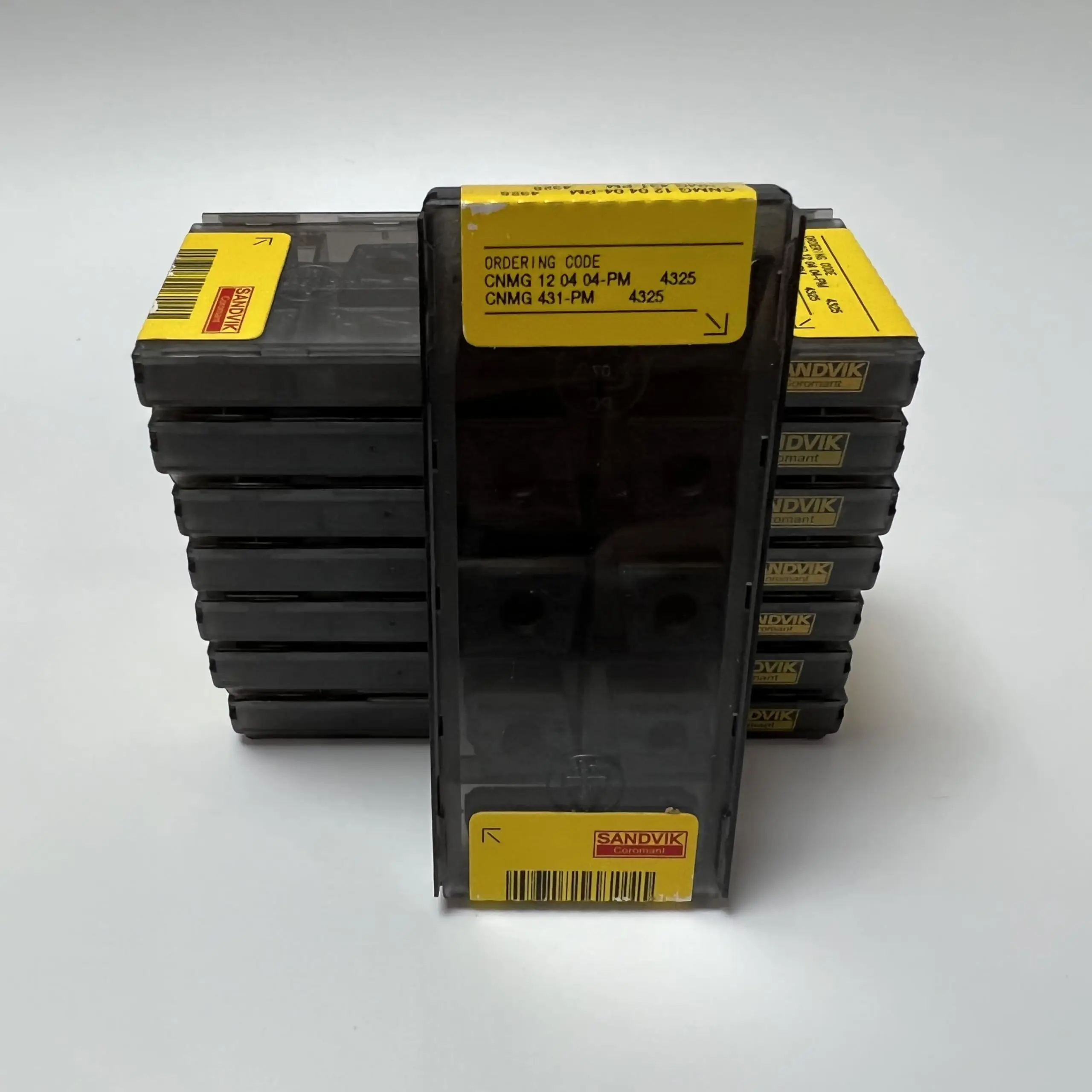 Оригинальное лезвие CNMG 120404 -PM 4325 / 120408 Ostrze z węglików spiekanych CNC 10 sztuk