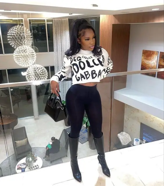 

Fashion Cropped Pullover Hoodies Shorts Sweatshirts Autumn Long Sleeve Crop Tops Y2K Streetwear Shirts Outfits Women Clothing