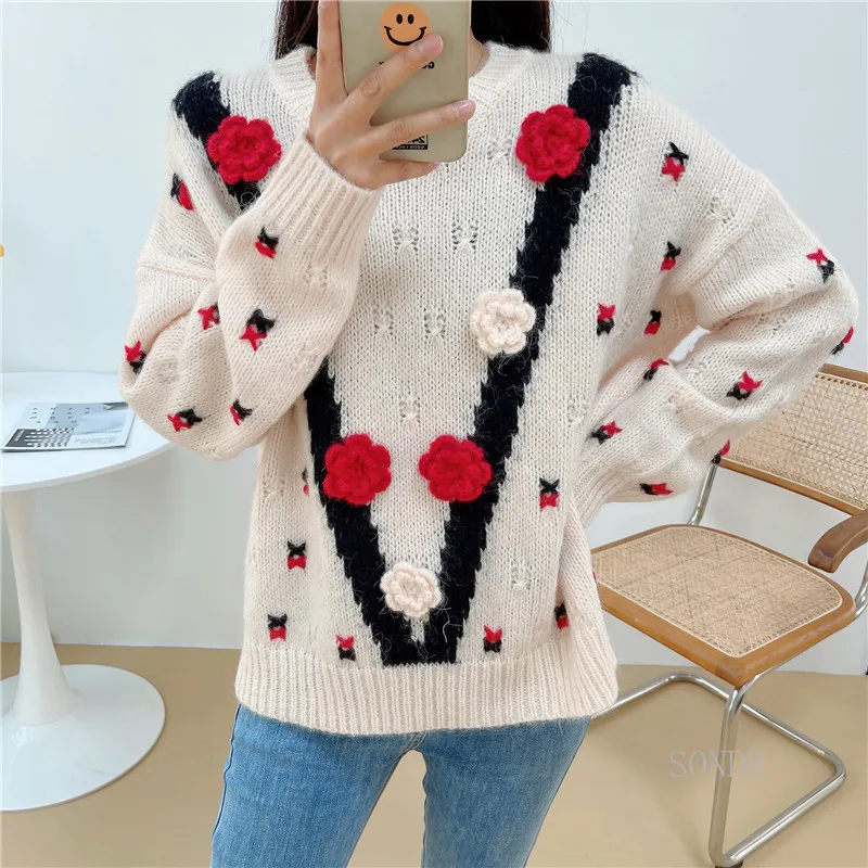Beige Oversied Sweater with 3D Floral Embroidery Women Runway Sweater Lazy Oaf Pullover O Neck Jumpers Sueter Mujer Knit Tops