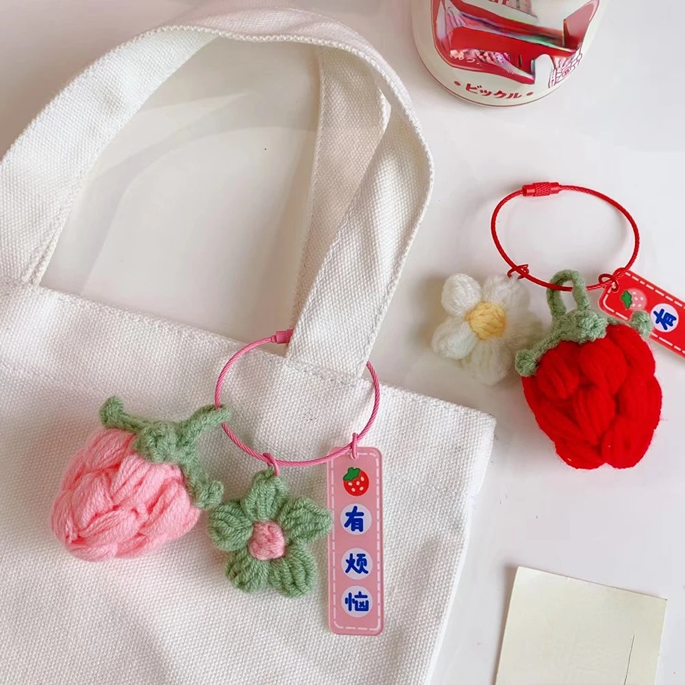 

Pink Red Strawberry Ute Flower Plush Keychain Car Keyring Girl's Bag Pendant Decoration Women Birthday Gift Jewelry Accessories