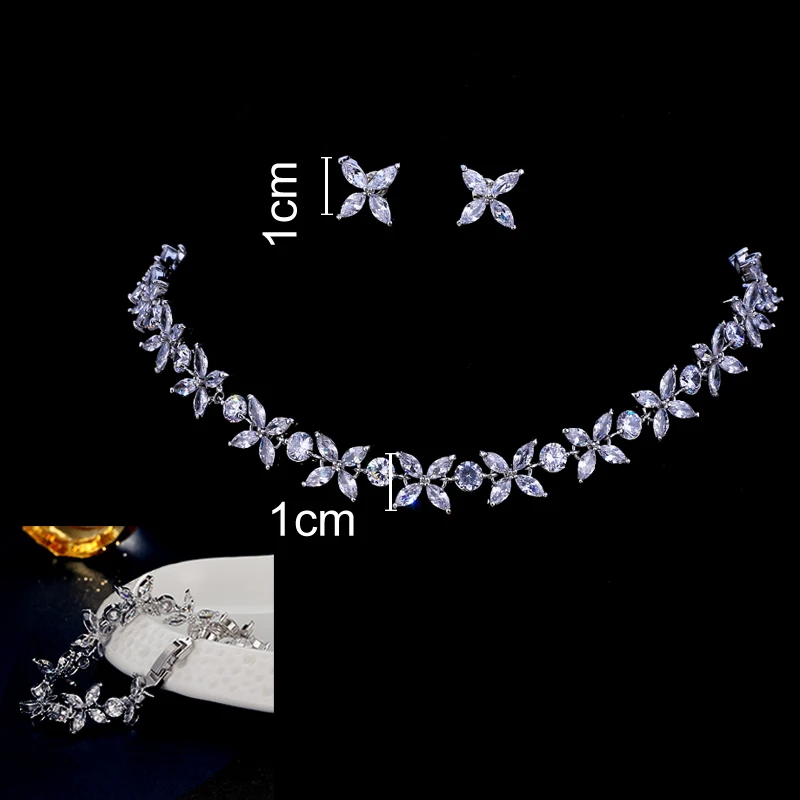 

SUGO New Fashion Simple Design Shiny White Flower Zirconia Earrings Necklace Bracelet Sets for Noble Ladies Wedding Jewelry