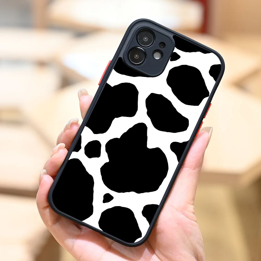 Soft TPU Silicone Rubber Phone Case Cover for IPhone 12 Pro 7 8 Plus X Xs 11 Pro Max 6 6S XR SE 2020 Cow Print Black White Cover