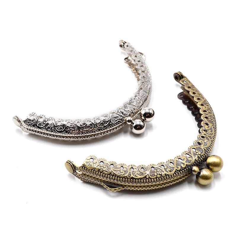 10pcs 8.5cm Clasp Metal Purse Frame for Clutch Bag Handbag Accessories Handle Kiss Clasp Lock Antique Frame For Bags Part