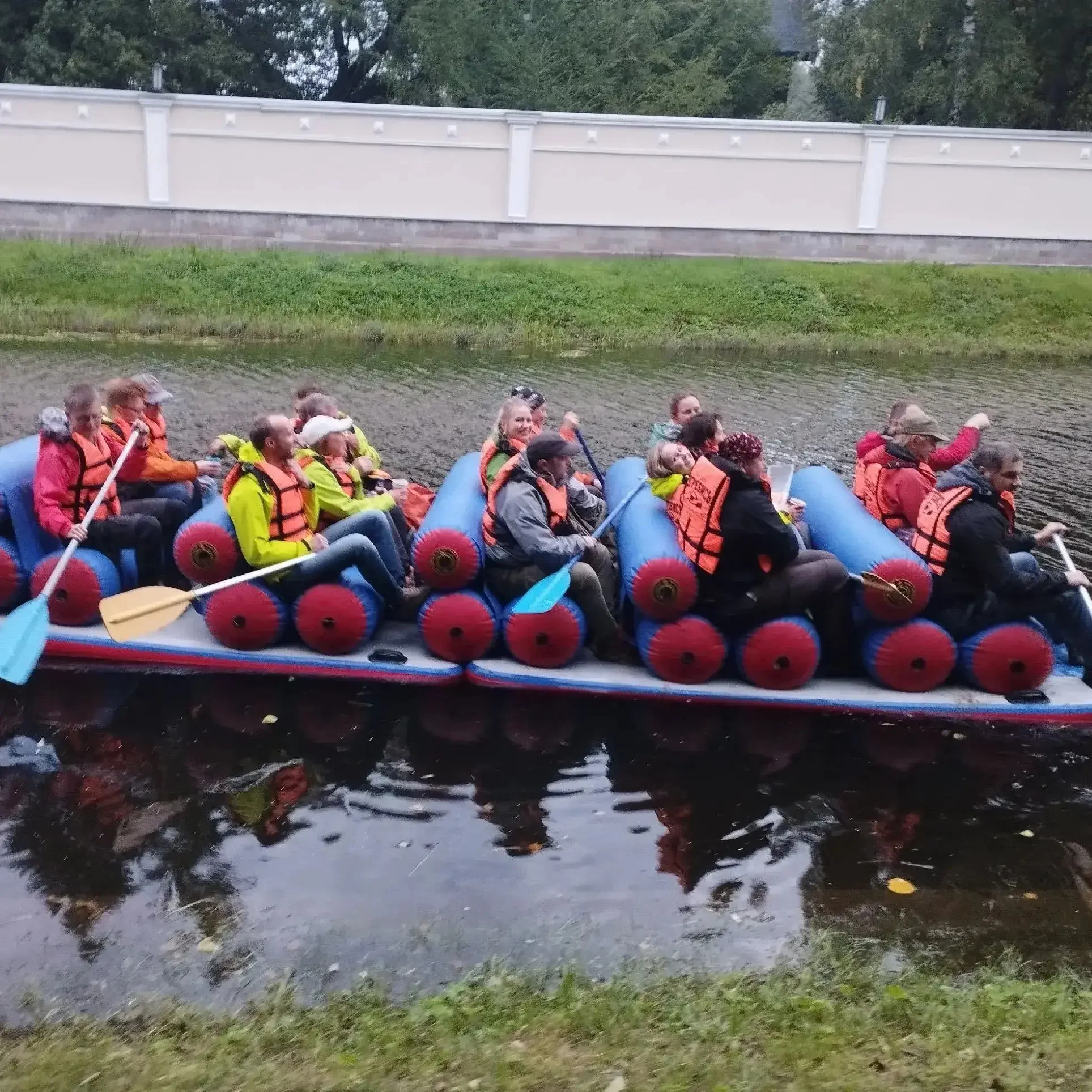 Заводская розетка уличные зимние забавные надувные сани для снега санки весла с