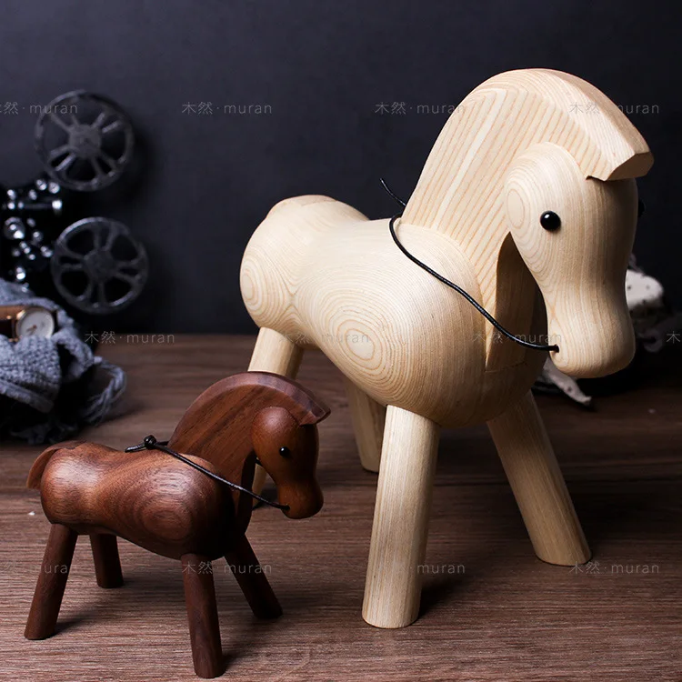 

Nordic Creative Danish Puppet Ornaments European Wooden Crafts Walnut Solid Wood Pony Home Decorations