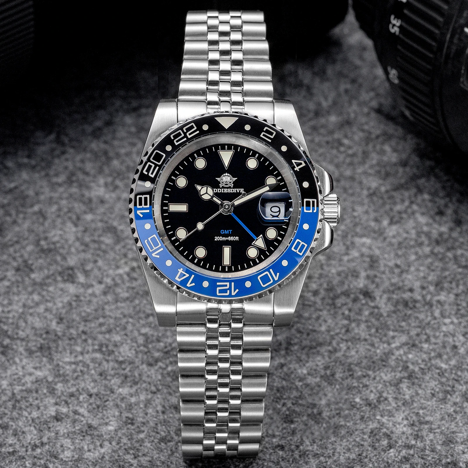 Фото ADDIESDIVE AD2050 Роскошные часы GMT из нержавеющей стали, суперлюминесцентные, водонепроницаемые до 20 бар, мужские кварцевые часы для дайвинга с керамическим безелем №5
