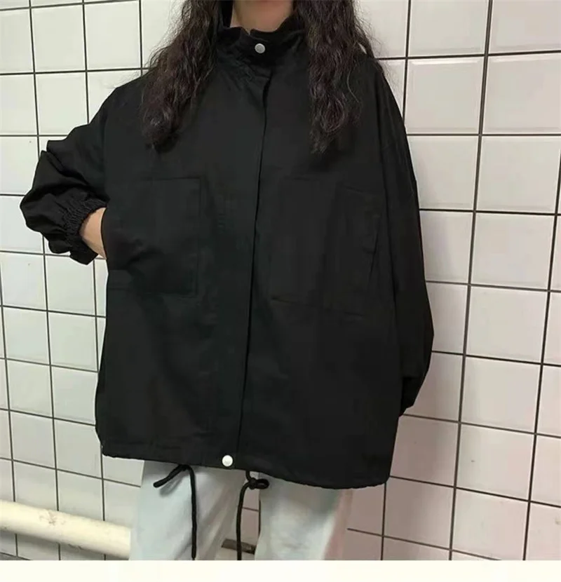 Куртка женская тонкая с воротником-стойкой весна-лето 2024