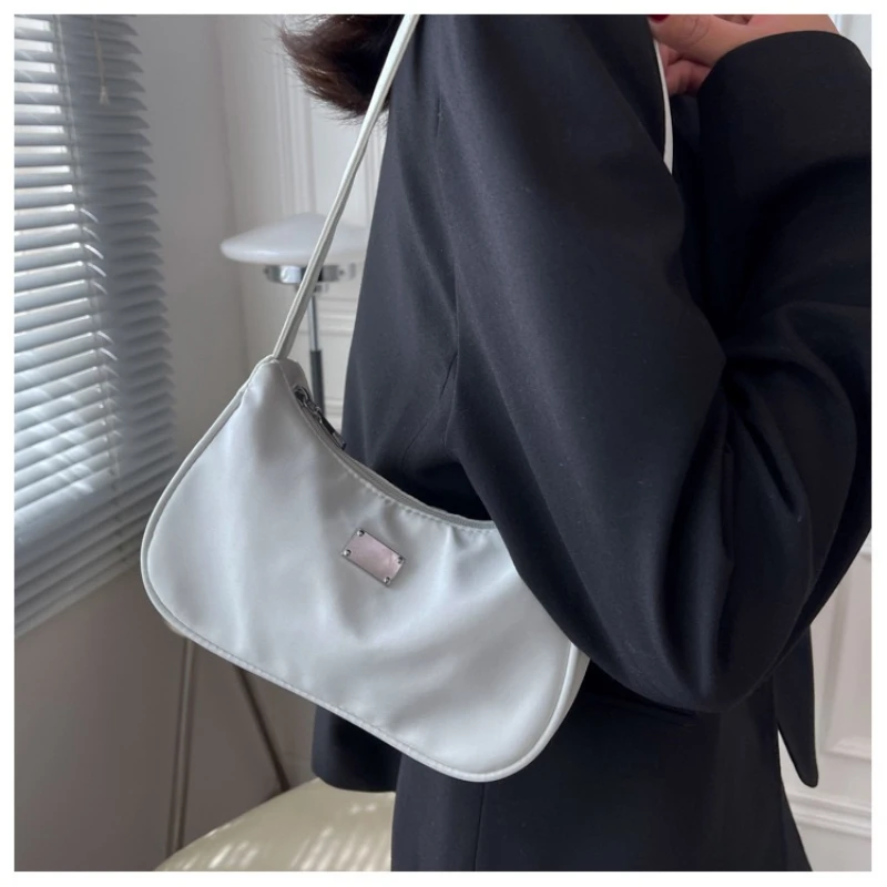 

2022 Popular New Fashion Simple Casual Single Shoulder Cross-arm Canvas Bag